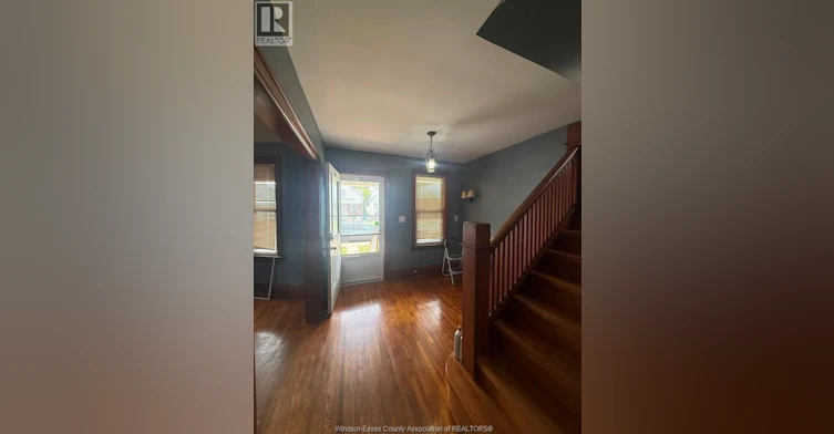 1058 Moy, Windsor, ON, N9A 2P3 - 3