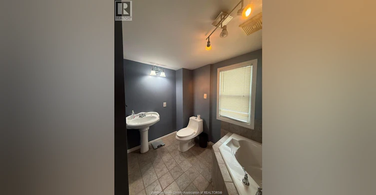 1058 Moy, Windsor, ON, N9A 2P3 - 18