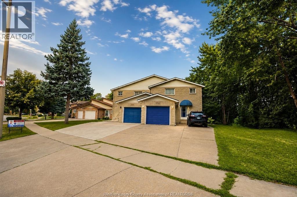 1030 Pacific Avenue SOUTH, Windsor, ON, N8X 5A4