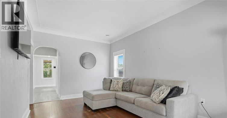 82 Pearl Street West, Kingsville, ON, N9Y 1V6 - 6