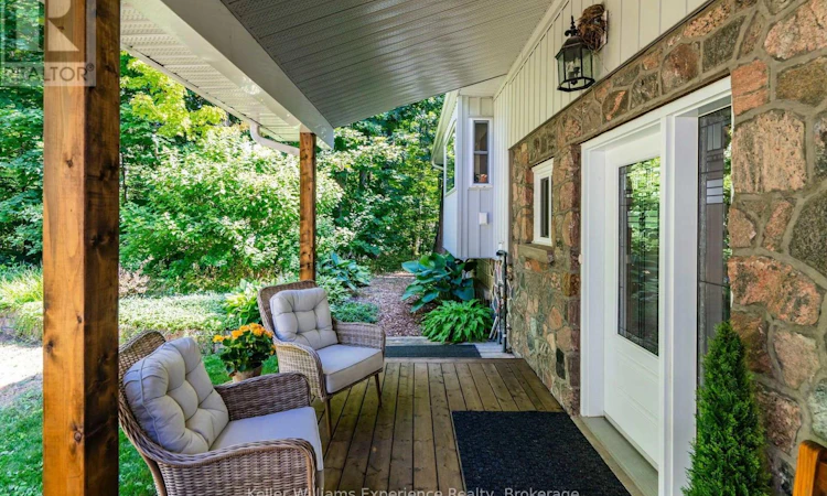 469 Parkview Court