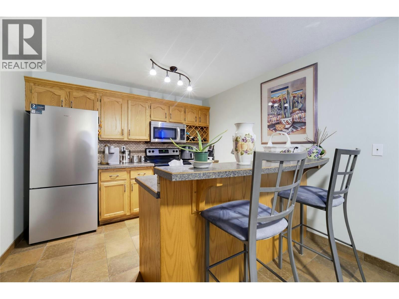 208-250 SE 5th Street - 3