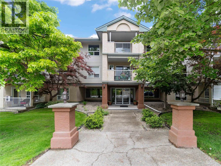 208-250 SE 5th Street, Salmon Arm, BC, V1E 1J8