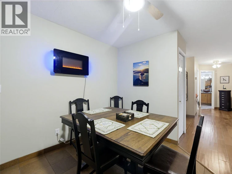 208-250 SE 5th Street, Salmon Arm, BC, V1E 1J8 - 8