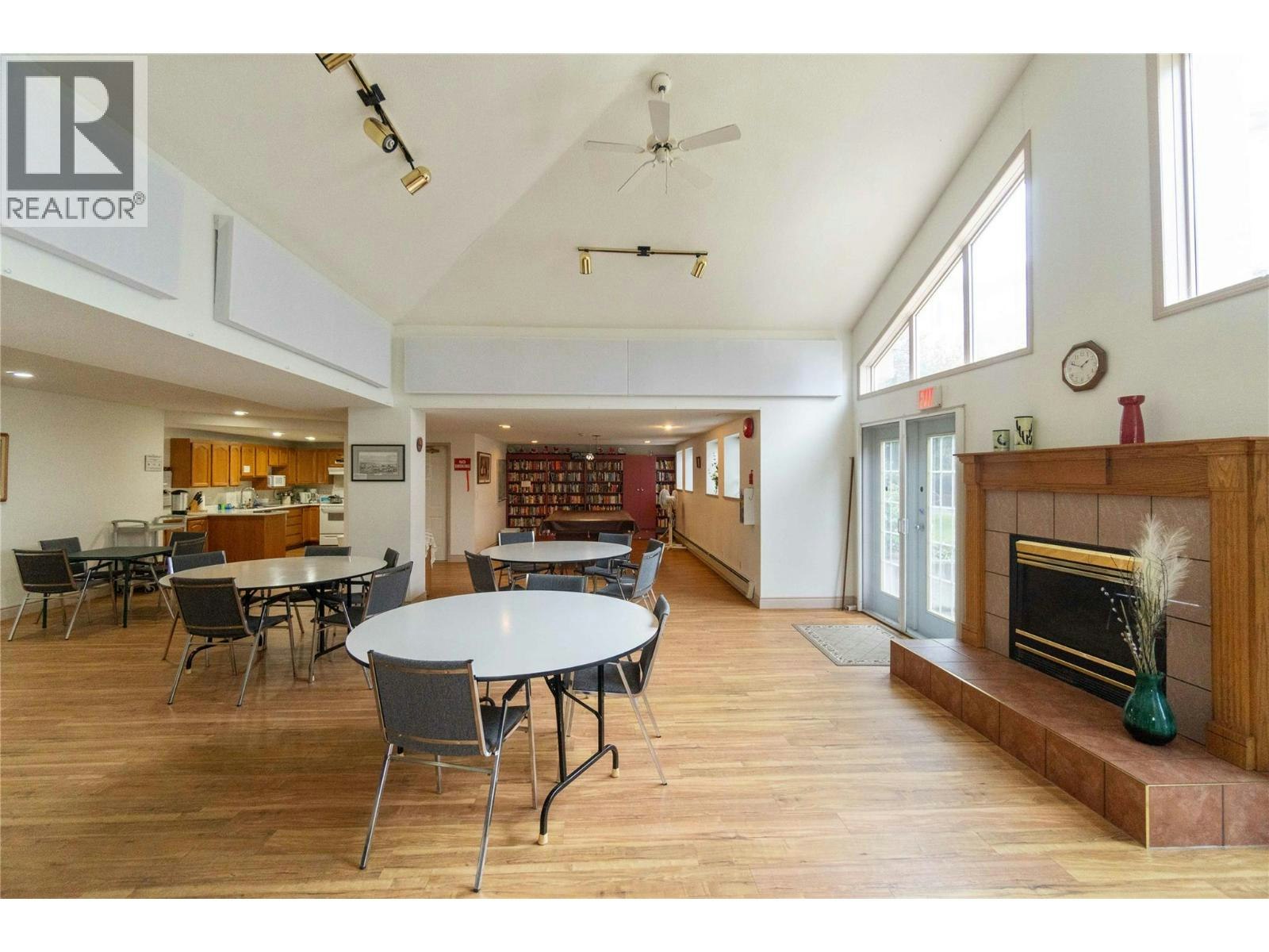 208-250 SE 5th Street, Salmon Arm, BC, V1E 1J8 - 27
