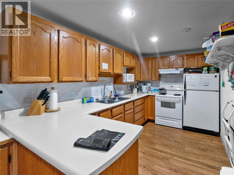 208-250 SE 5th Street, Salmon Arm, BC, V1E 1J8 - 23