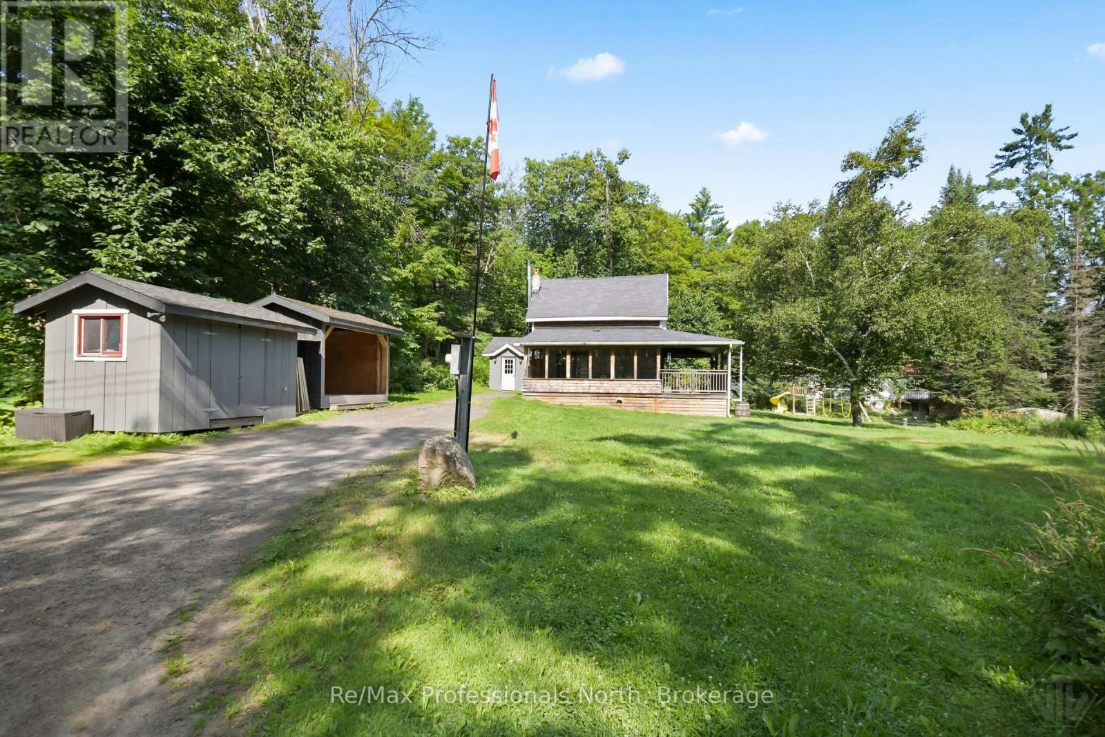 1658 Housey's Rapids Road, Gravenhurst, ON, P1P 1R3