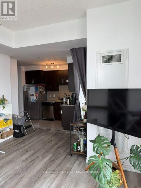 1116-2756 Old Leslie Street, Toronto, ON, M2K 0E2 - 3