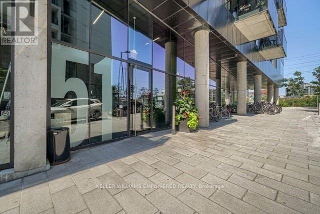 1105-51 Trolley Crescent, Toronto, ON, M5A 0E9 - 2
