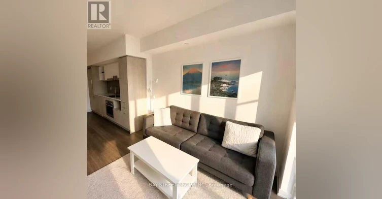 1816-55 Cooper Street W, Toronto, ON, M5E 0G1 - 3