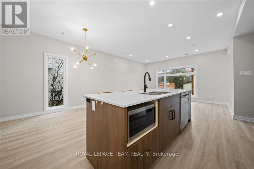 D-304 Lanark Avenue, Ottawa, ON, K1Z 6R5 - 7
