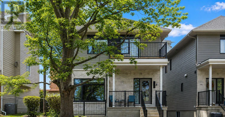 D-304 Lanark Avenue, Ottawa, ON, K1Z 6R5