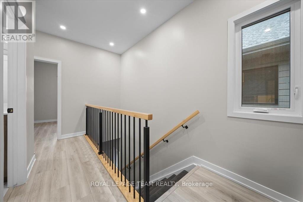 D-304 Lanark Avenue, Ottawa, ON, K1Z 6R5 - 10