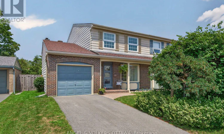 26 Winlock Crescent