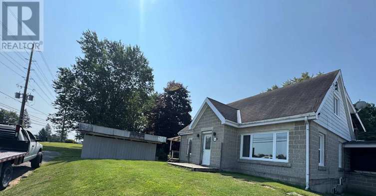4020 29 County Road, Elizabethtown, ON, K6V 5T4 - 6