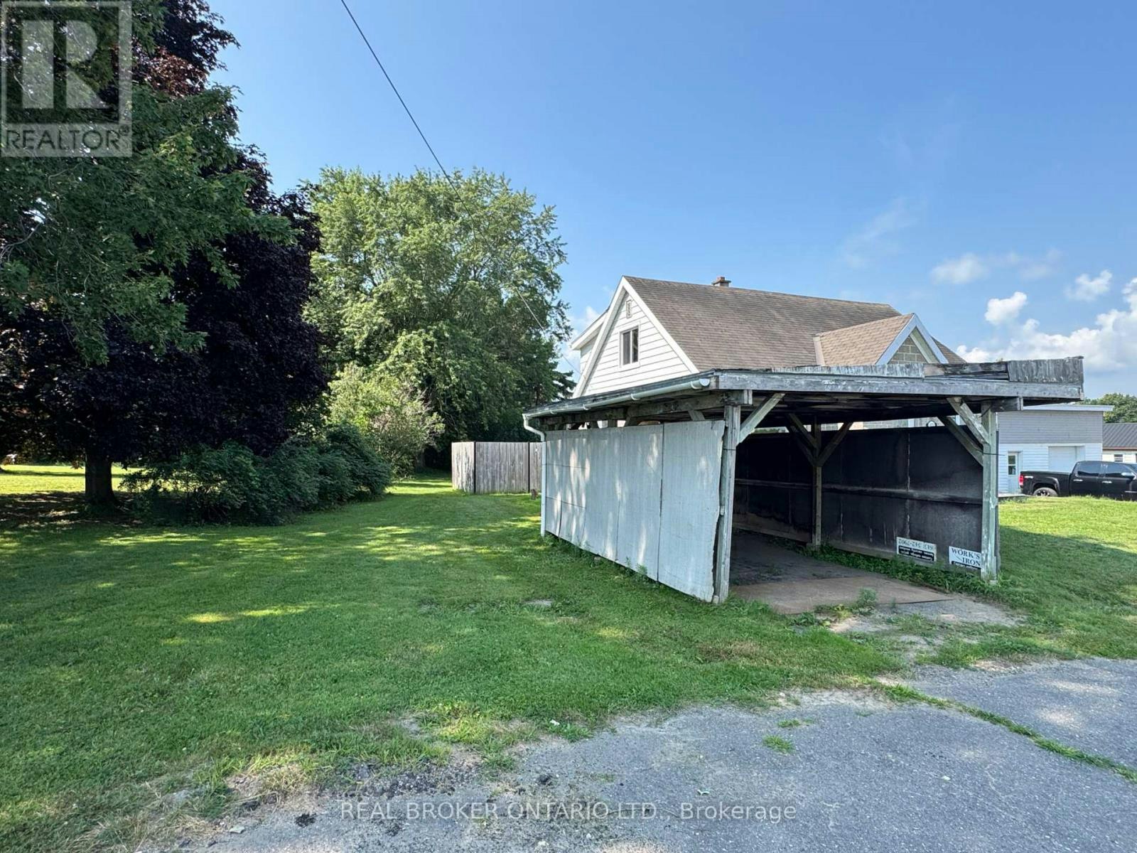 4020 29 County Road, Elizabethtown, ON, K6V 5T4 - 5
