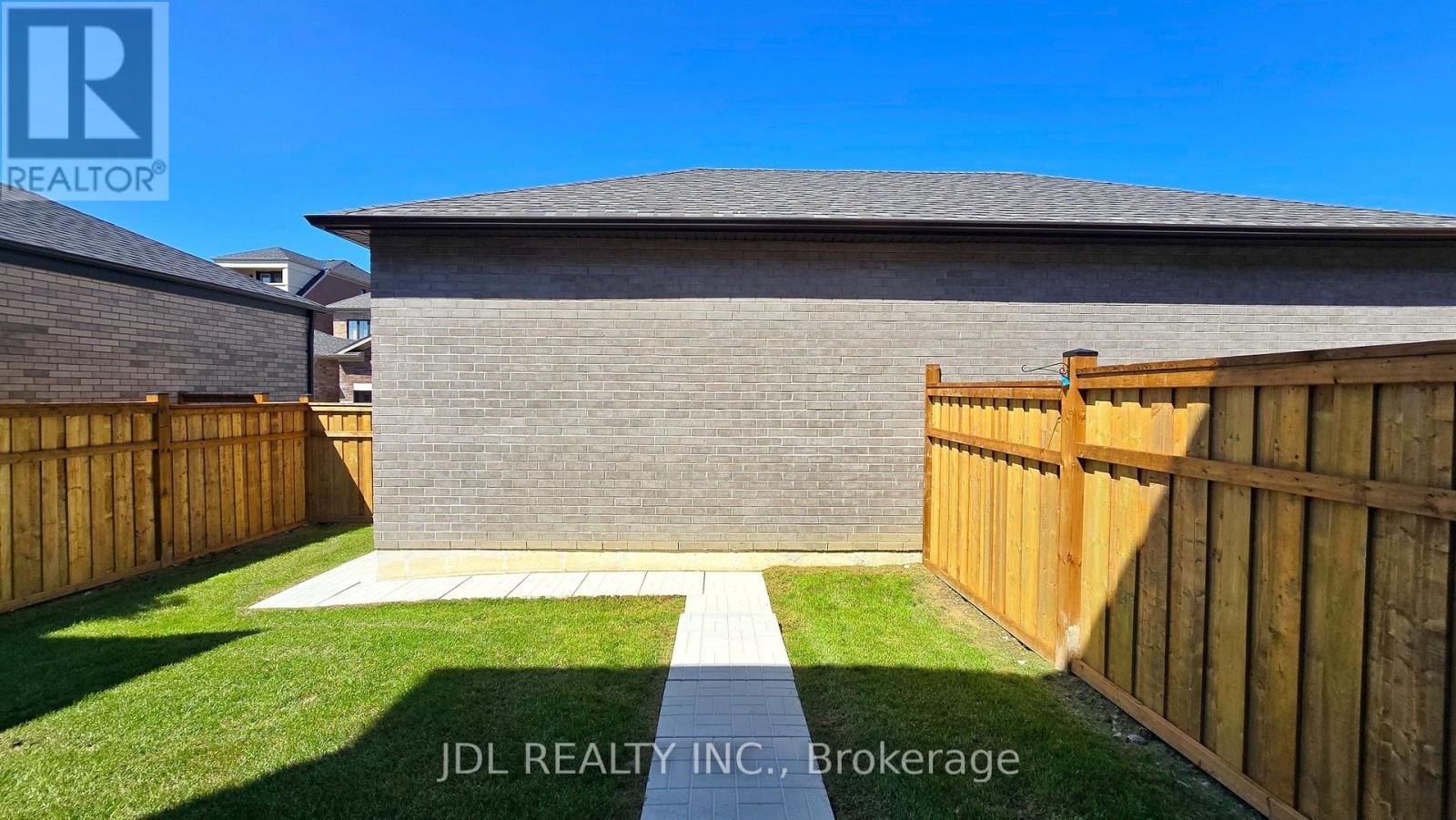 87 Albert Newell Drive, Markham, ON, L6B 1R8 - 12