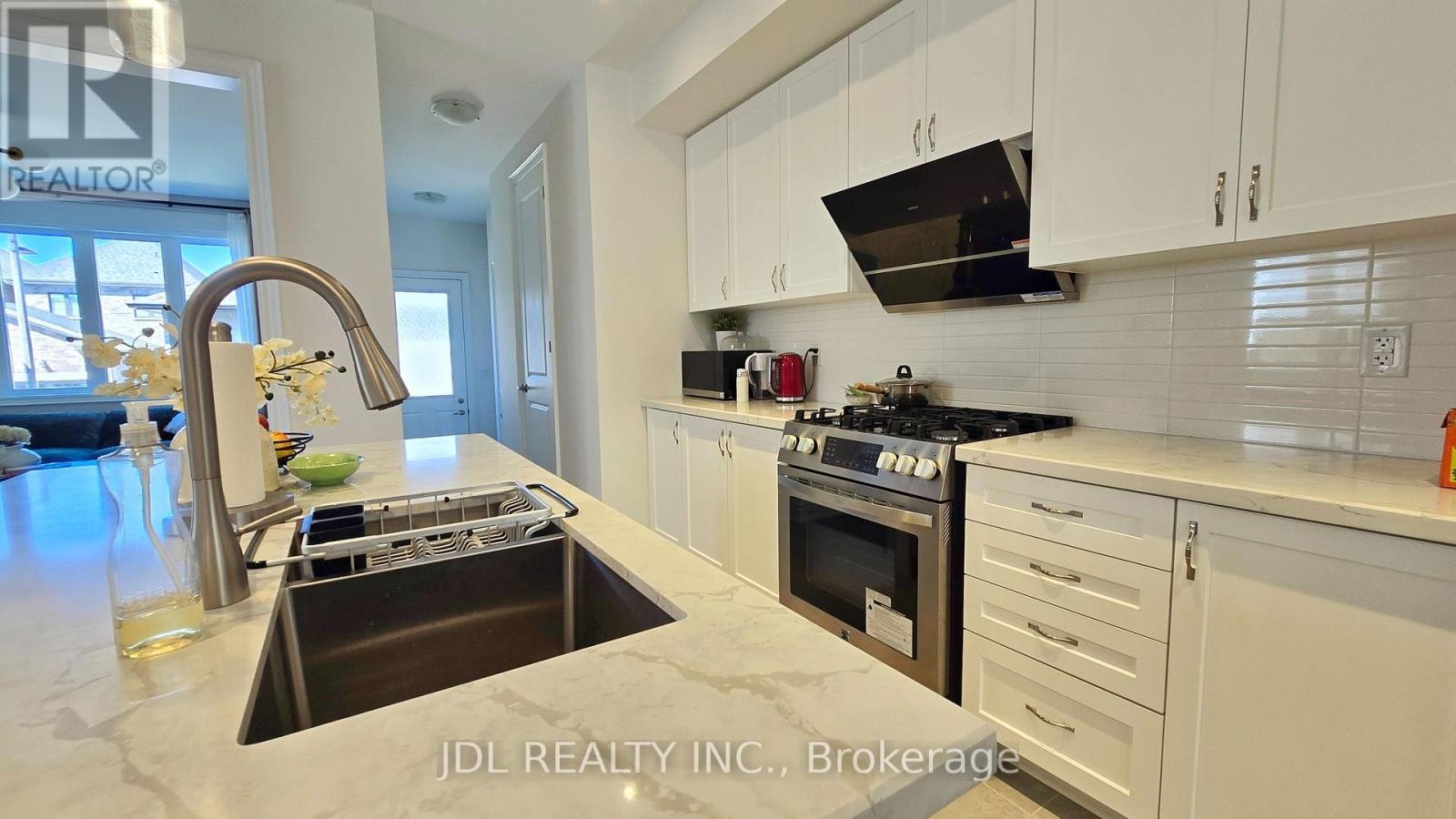 87 Albert Newell Drive, Markham, ON, L6B 1R8 - 14