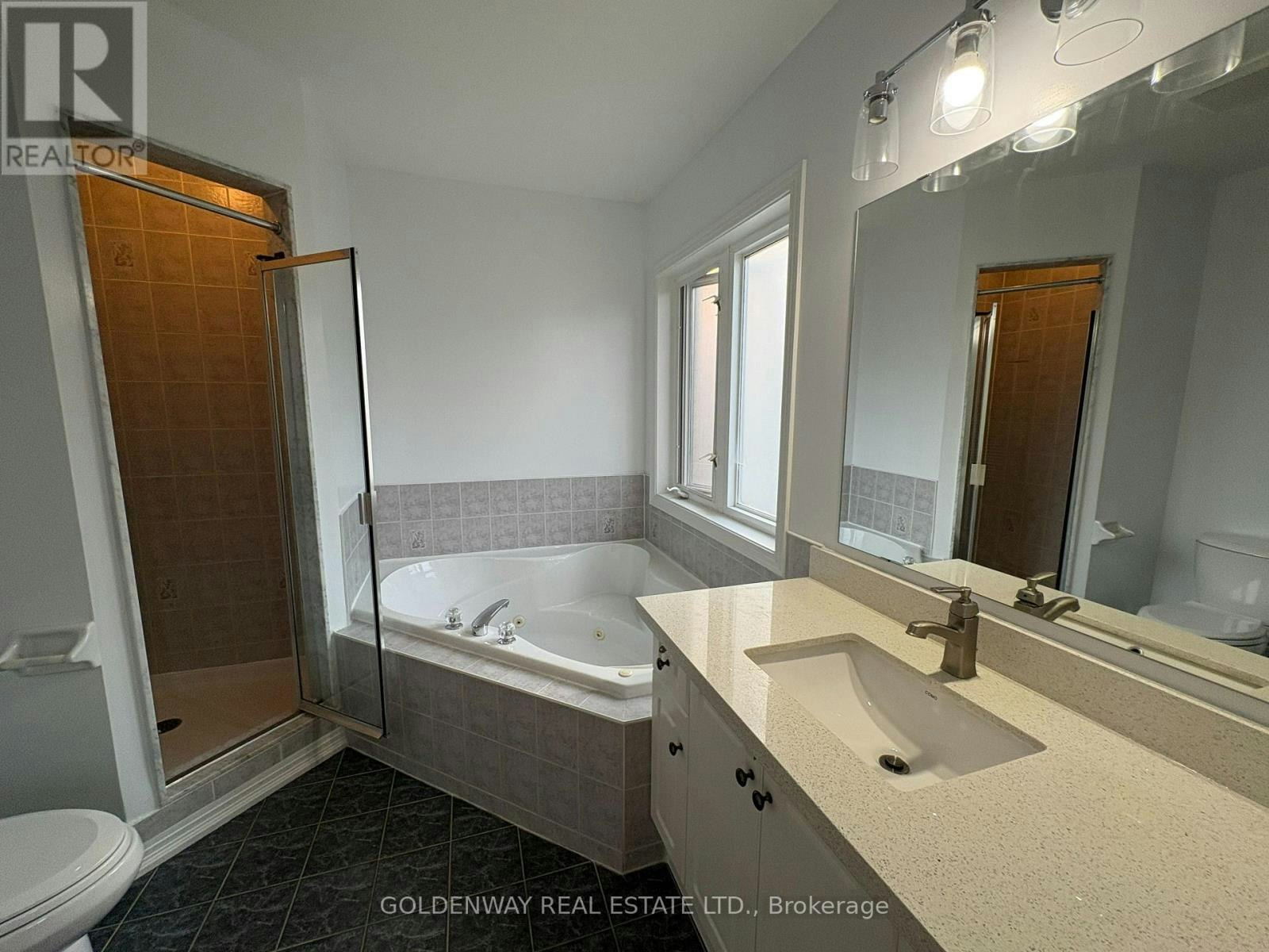 34 Whitford Road, Markham, ON, L6C 2J2 - 14