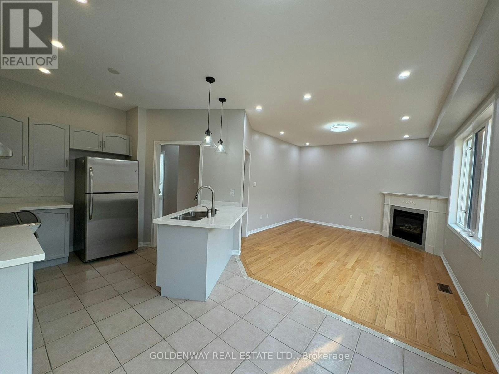 34 Whitford Road, Markham, ON, L6C 2J2 - 8