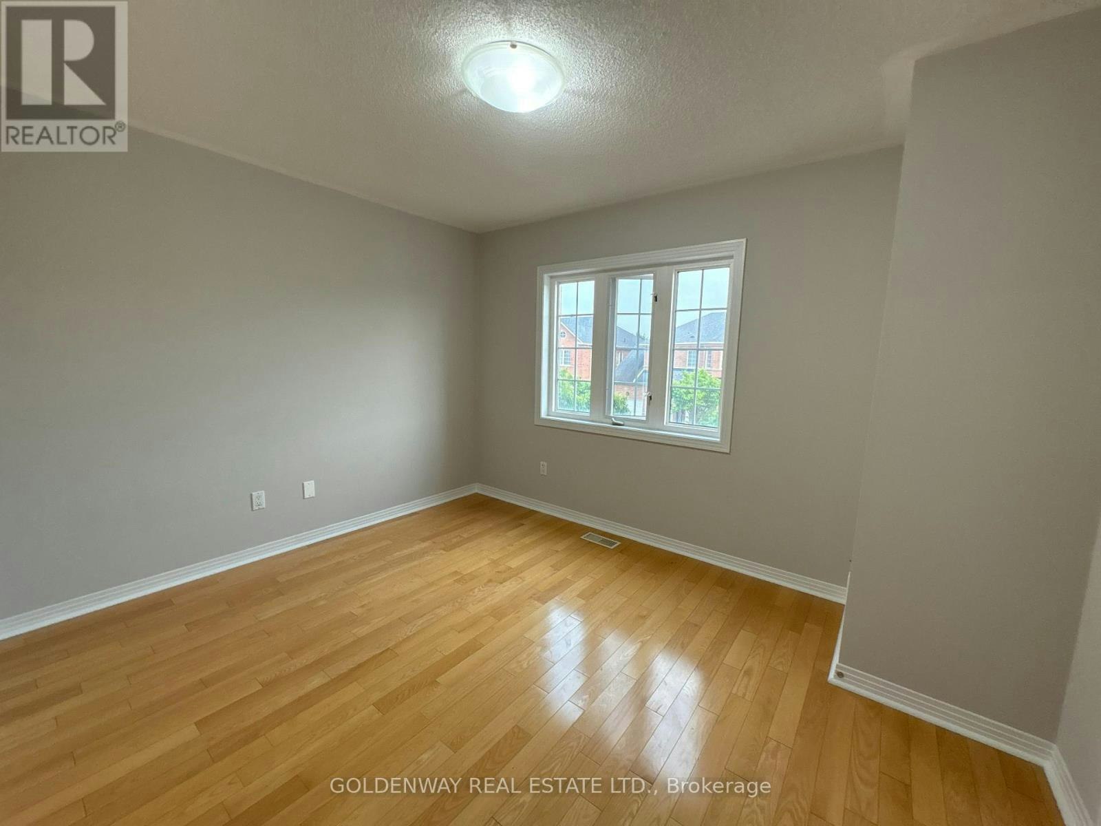 34 Whitford Road, Markham, ON, L6C 2J2 - 16