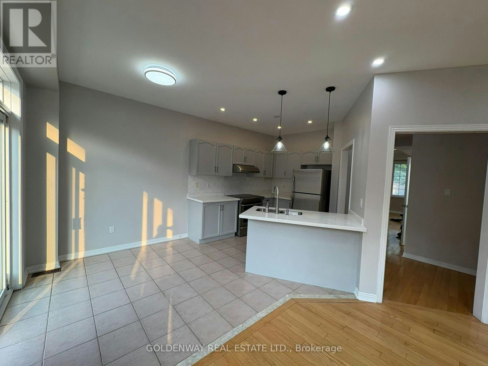 34 Whitford Road, Markham, ON, L6C 2J2 - 4