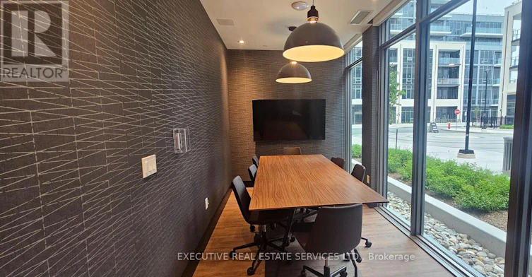 402 A-115 Nipissing Road, Milton, ON, L9T 1R3 - 8
