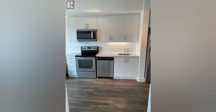 810-17 Zorra Street, Toronto, ON, M8Z 0C8 - 10