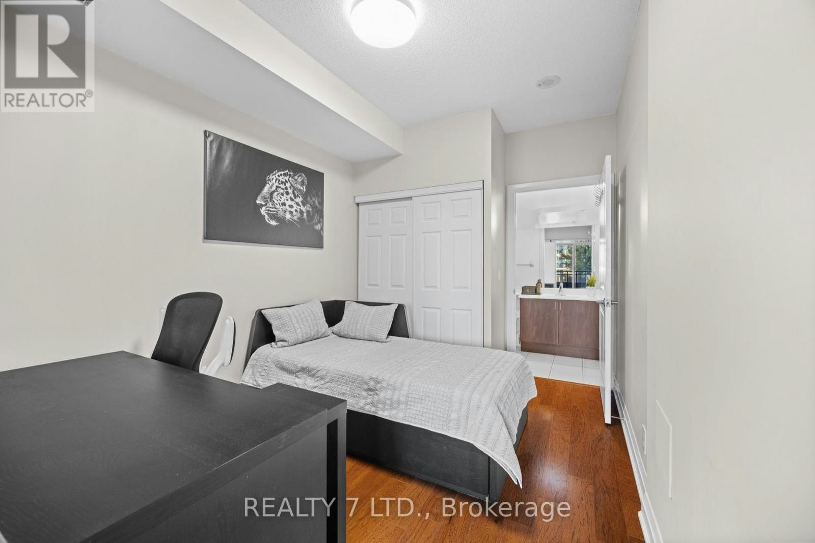 323-1070 Sheppard Avenue W, Toronto, ON, M3J 0G8 - 15