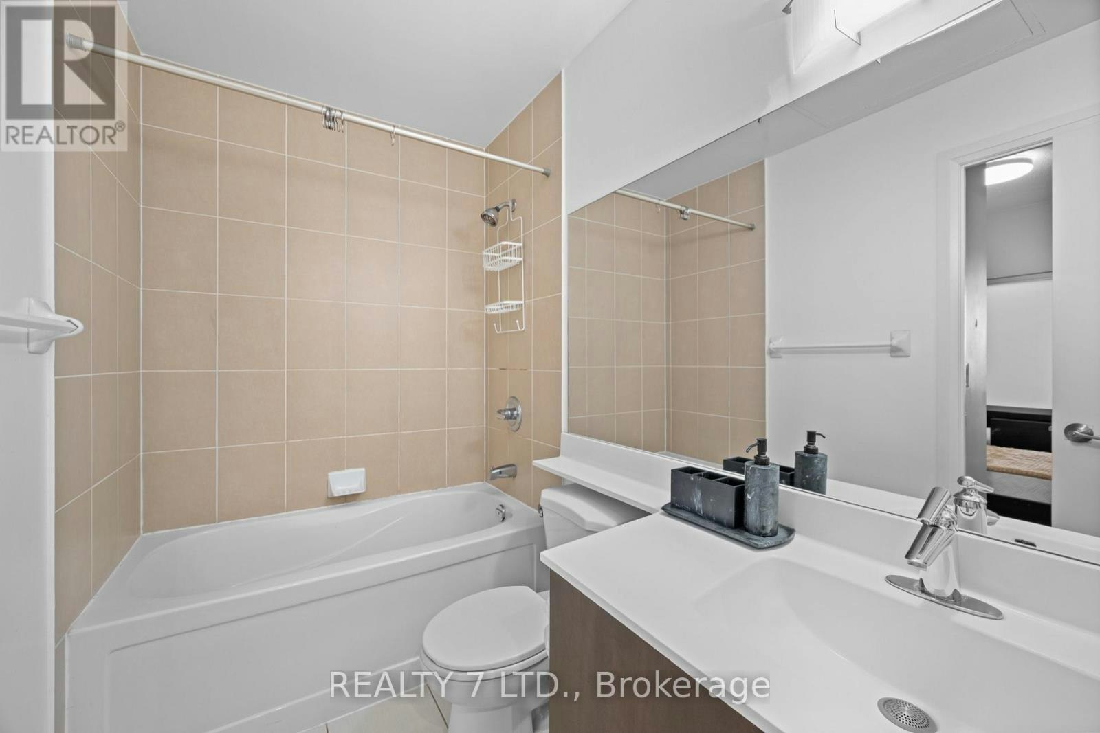 323-1070 Sheppard Avenue W, Toronto, ON, M3J 0G8 - 24