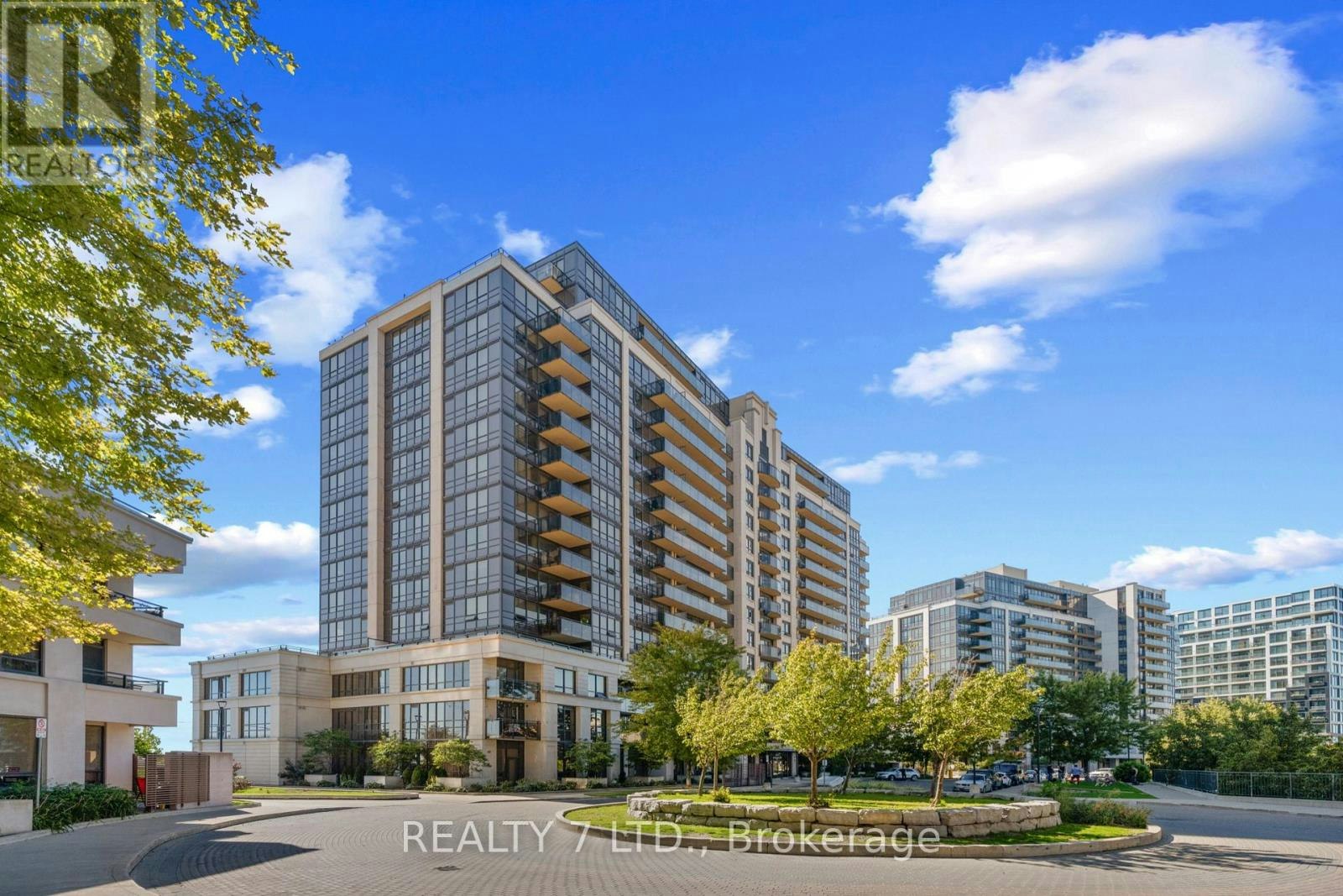 323-1070 Sheppard Avenue W, Toronto, ON, M3J 0G8 - 4