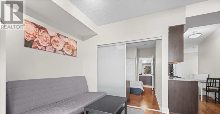 323-1070 Sheppard Avenue W, Toronto, ON, M3J 0G8 - 14