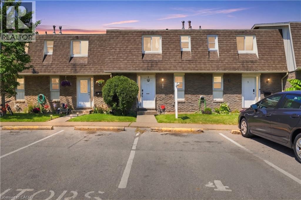 4-131 Rockwood Avenue, St. Catharines, ON, L2P 3K4