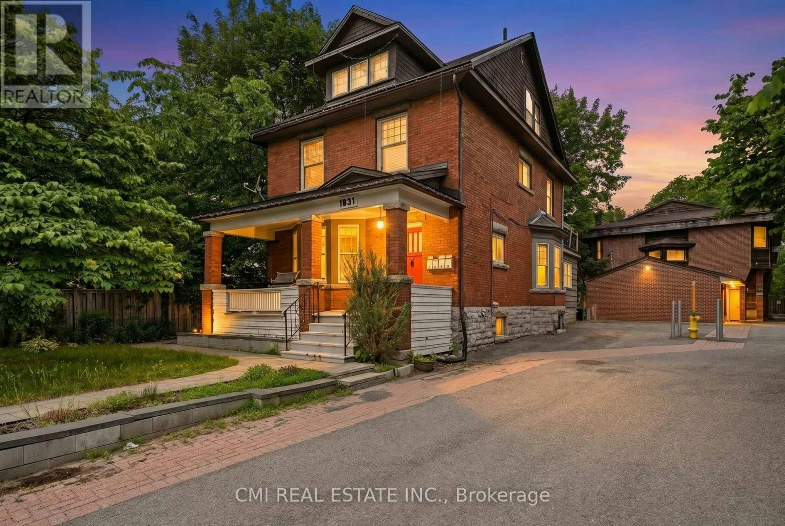 1-1031 Carling Avenue, Ottawa, ON, K1Y 4E8