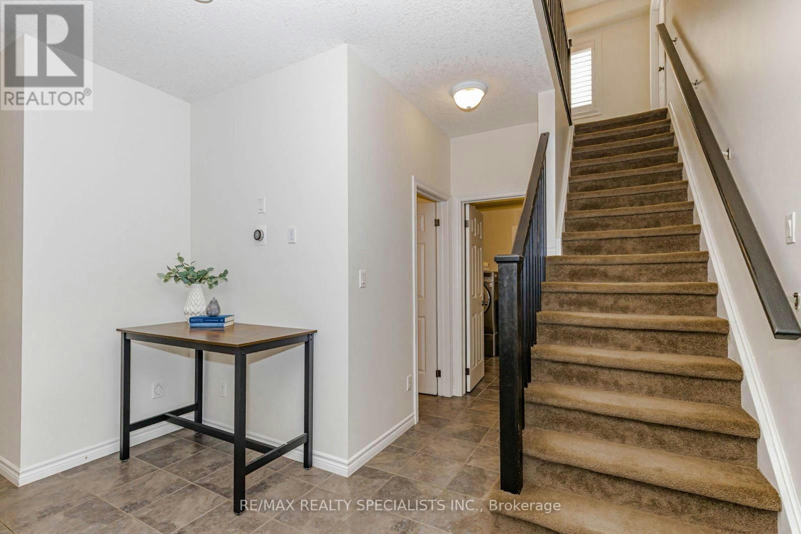 MAIN & UPPER-117 Norma Crescent, Guelph, ON, N1E 0K5 - 16