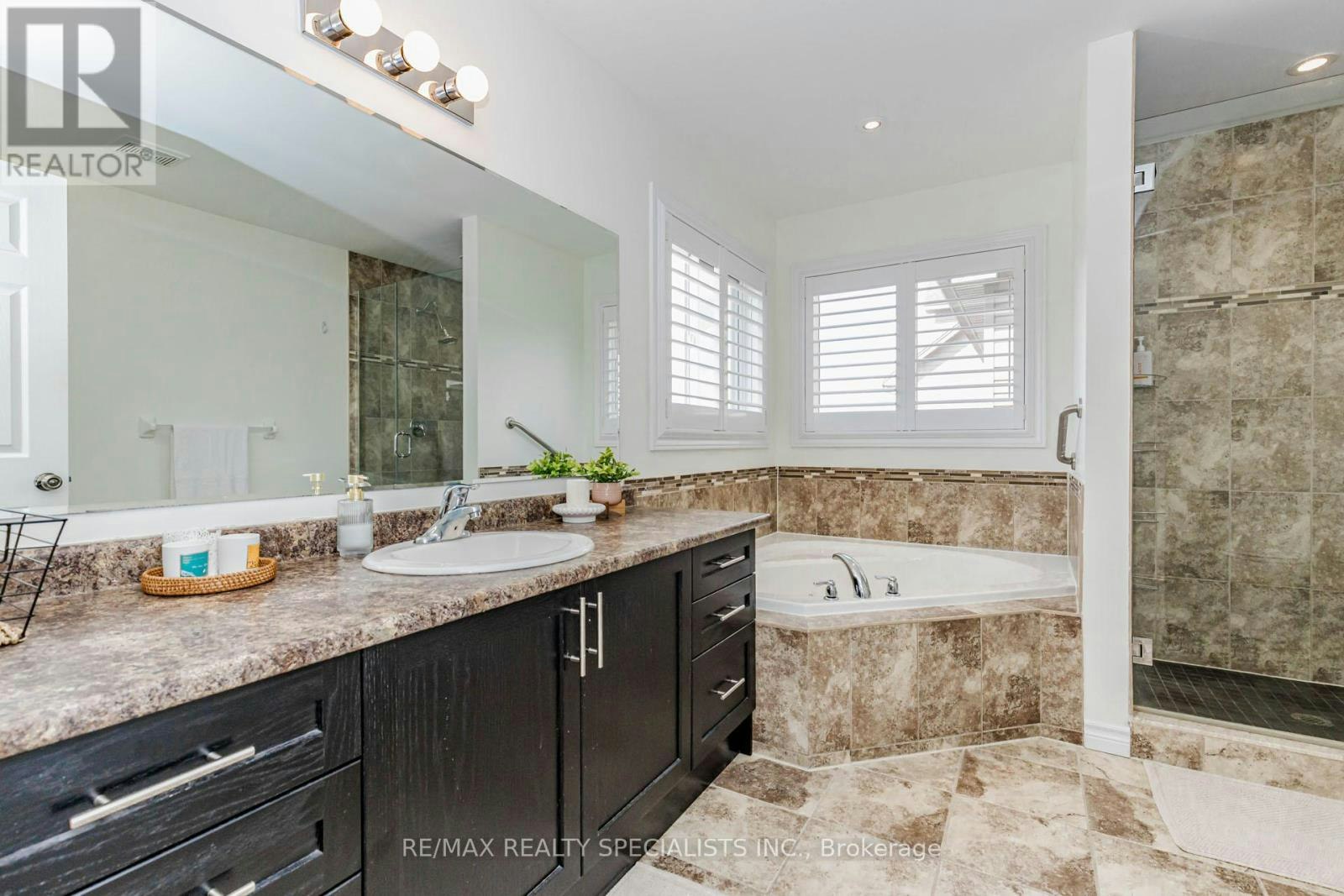 MAIN & UPPER-117 Norma Crescent, Guelph, ON, N1E 0K5 - 21