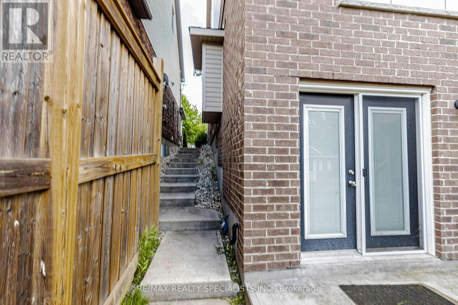MAIN & UPPER-117 Norma Crescent, Guelph, ON, N1E 0K5 - 36