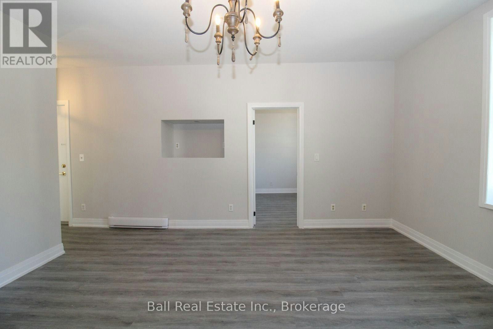 4-291 Stewart Street, Peterborough, ON, K9J 3N2 - 6