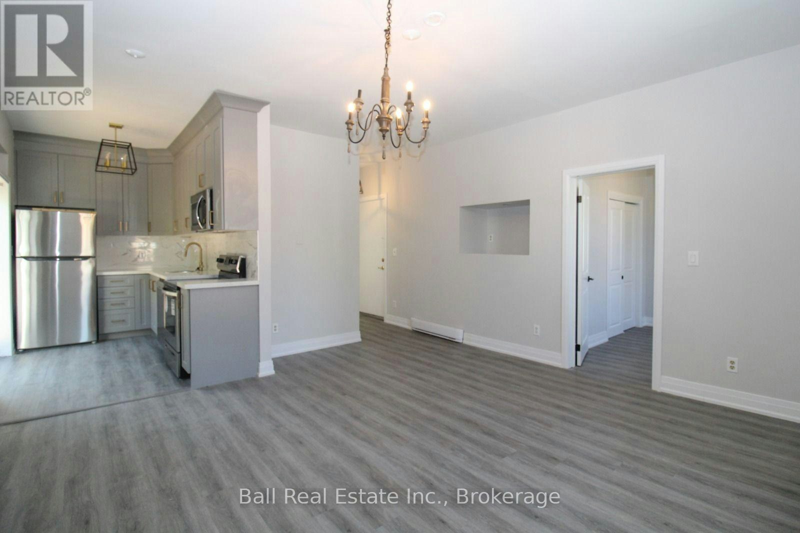 4-291 Stewart Street, Peterborough, ON, K9J 3N2 - 5