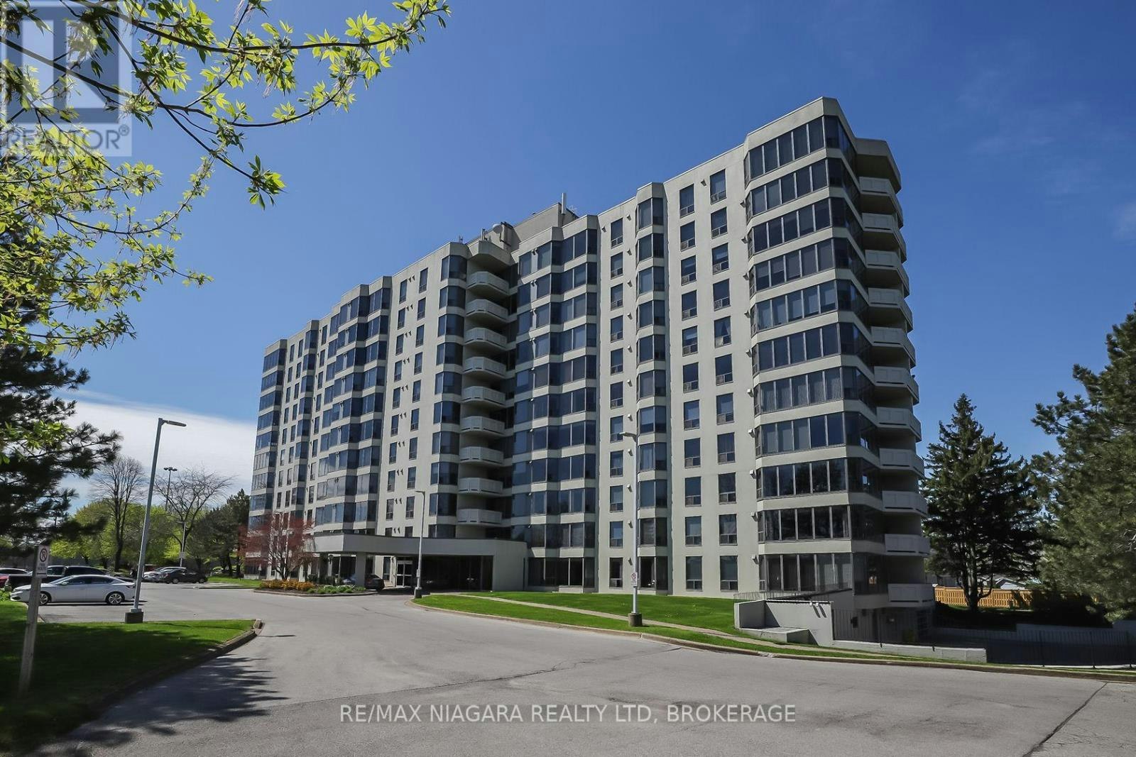 501-81 Scott Street, St. Catharines, ON, L2N 7L5