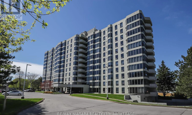 501-81 Scott Street