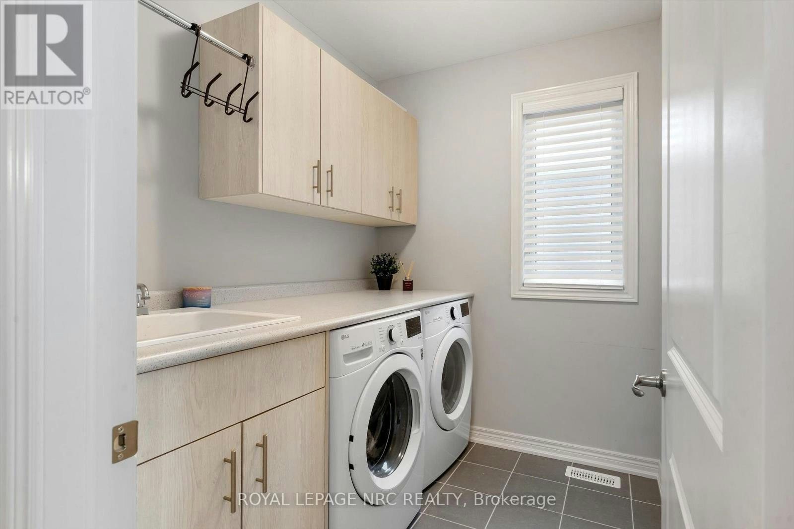 20 Myrtle Street, Pelham, ON, L3E 0A9 - 26