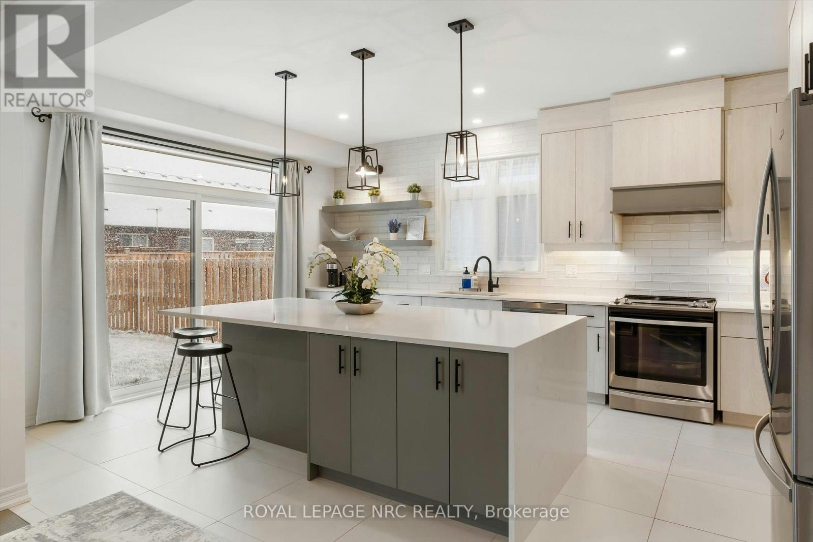 20 Myrtle Street, Pelham, ON, L3E 0A9 - 12
