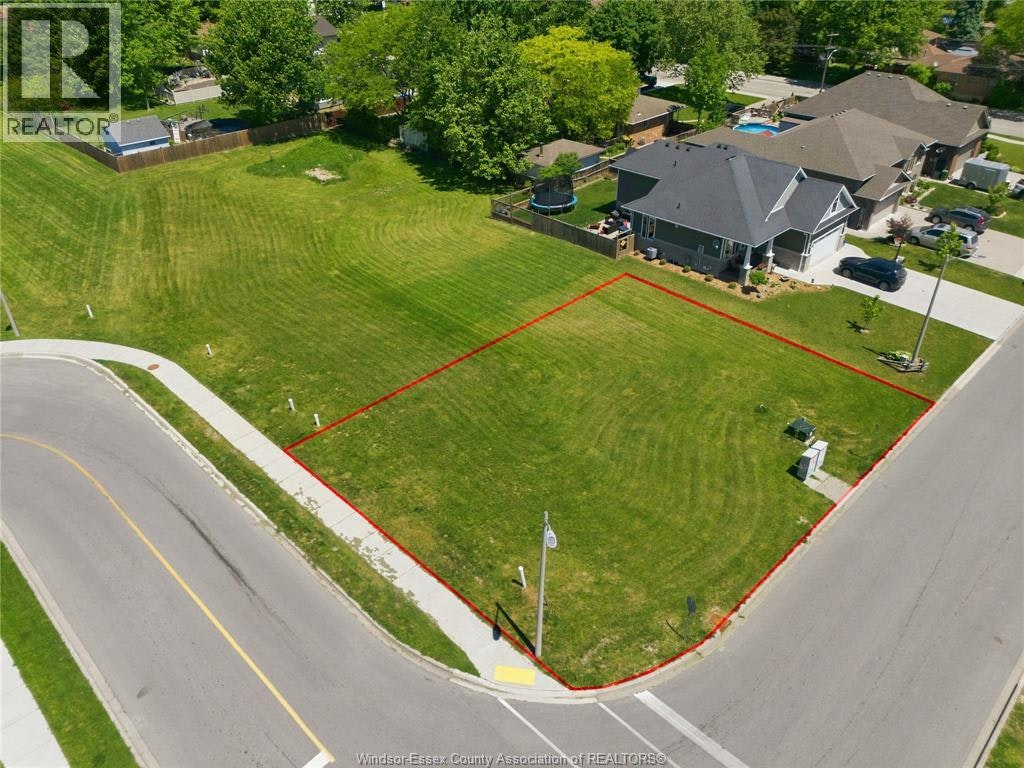 195 Brien West, Essex, ON, N8M 3G3