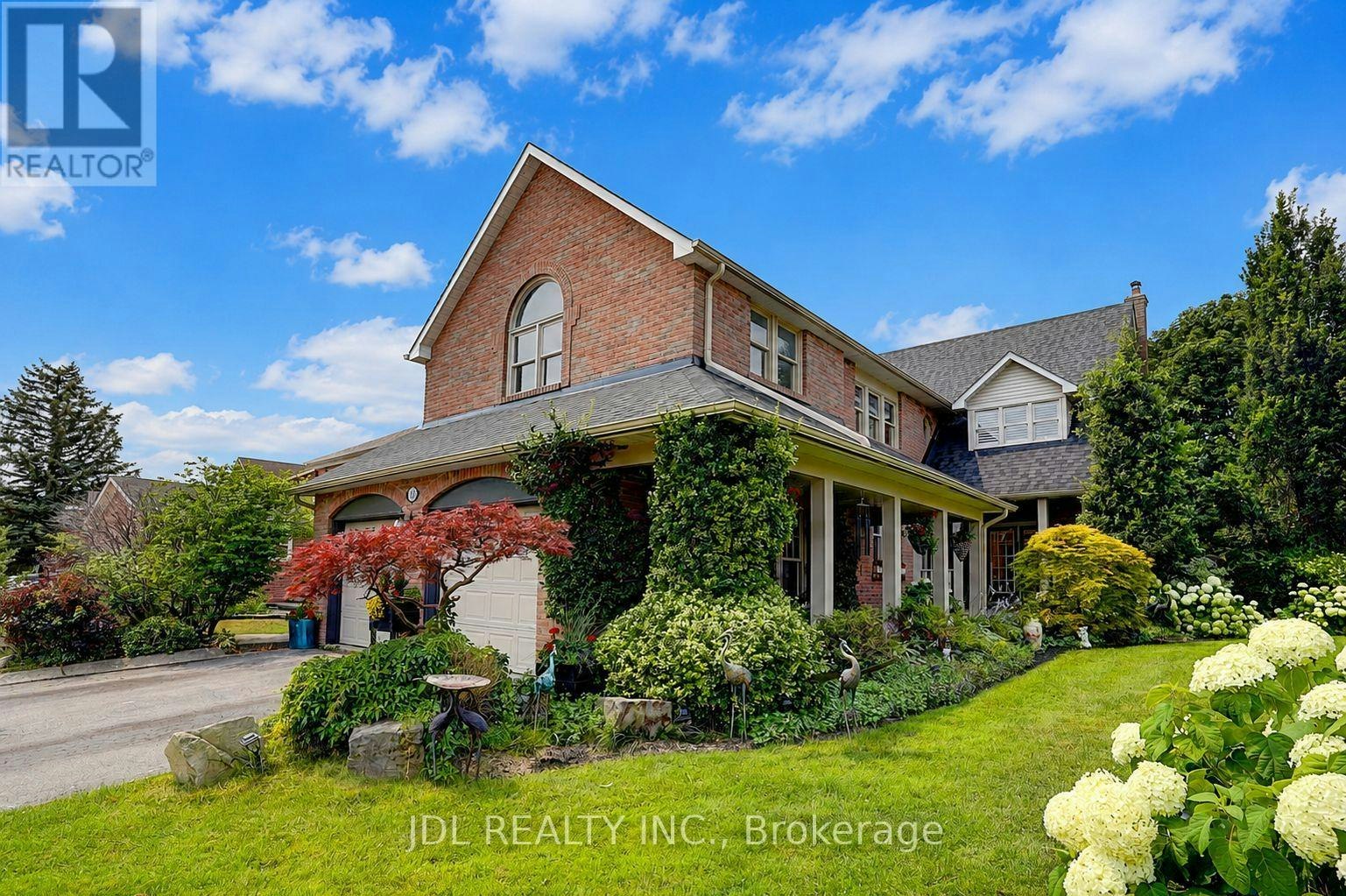 84 Longwater Chase, Markham, ON, L3R 4A8