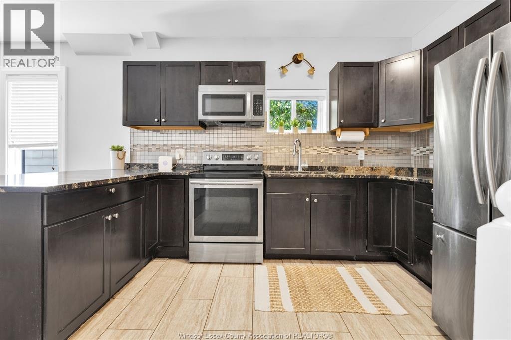 1341 Mckay, Windsor, ON, N9B 2B1 - 5
