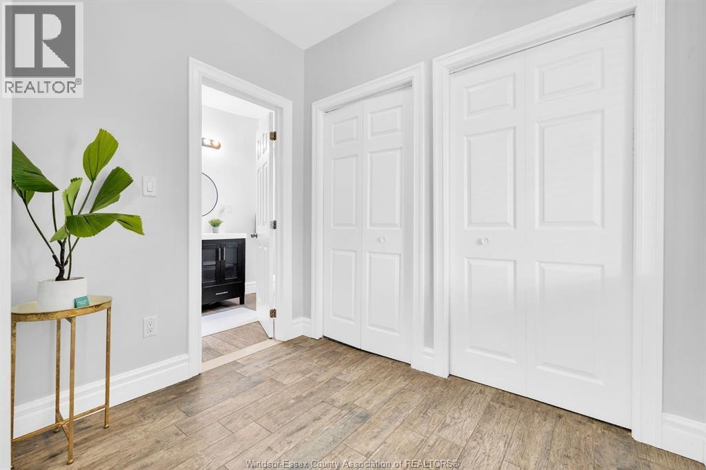 1341 Mckay, Windsor, ON, N9B 2B1 - 8