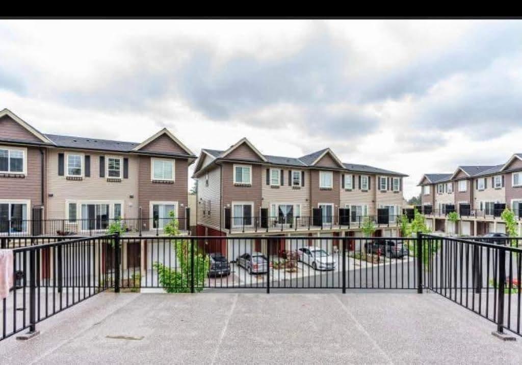 14-2530 Janzen Street, Abbotsford, BC, V2T 2R8
