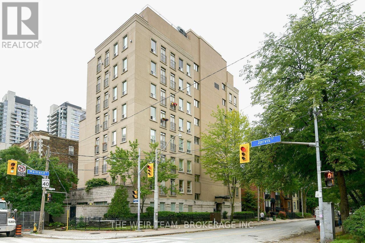 202-135 Maitland Street, Toronto, ON, M4Y 1E5