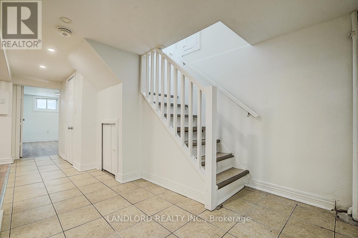 LOWER-79 O'connor Drive, Toronto, ON, M4K 2K4 - 9